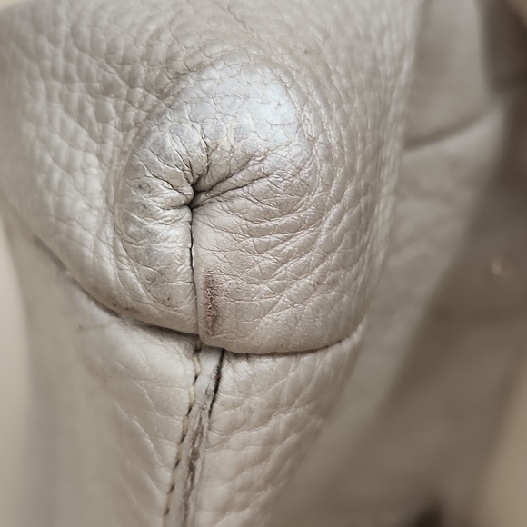 ROOTS Vintage Silver leather Shoulder bag - Picture 8 of 15